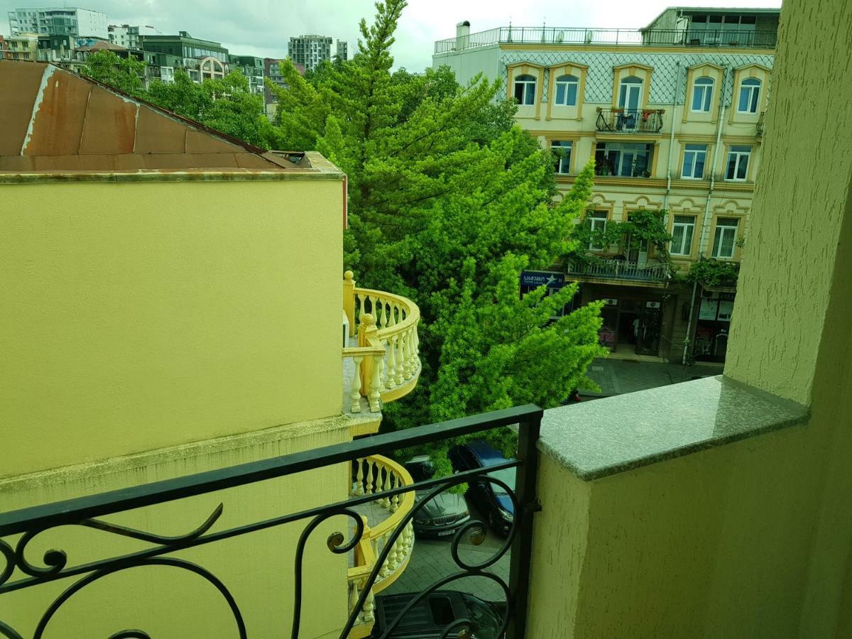 Mikepalace Μπατούμι Εξωτερικό φωτογραφία